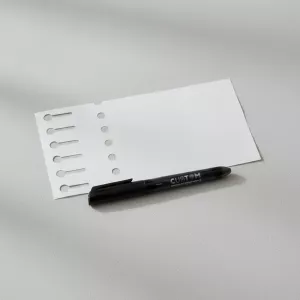 Set etichetă plastifiată super rezistentă 17x190 mm 6 bucăți + marker special permanent